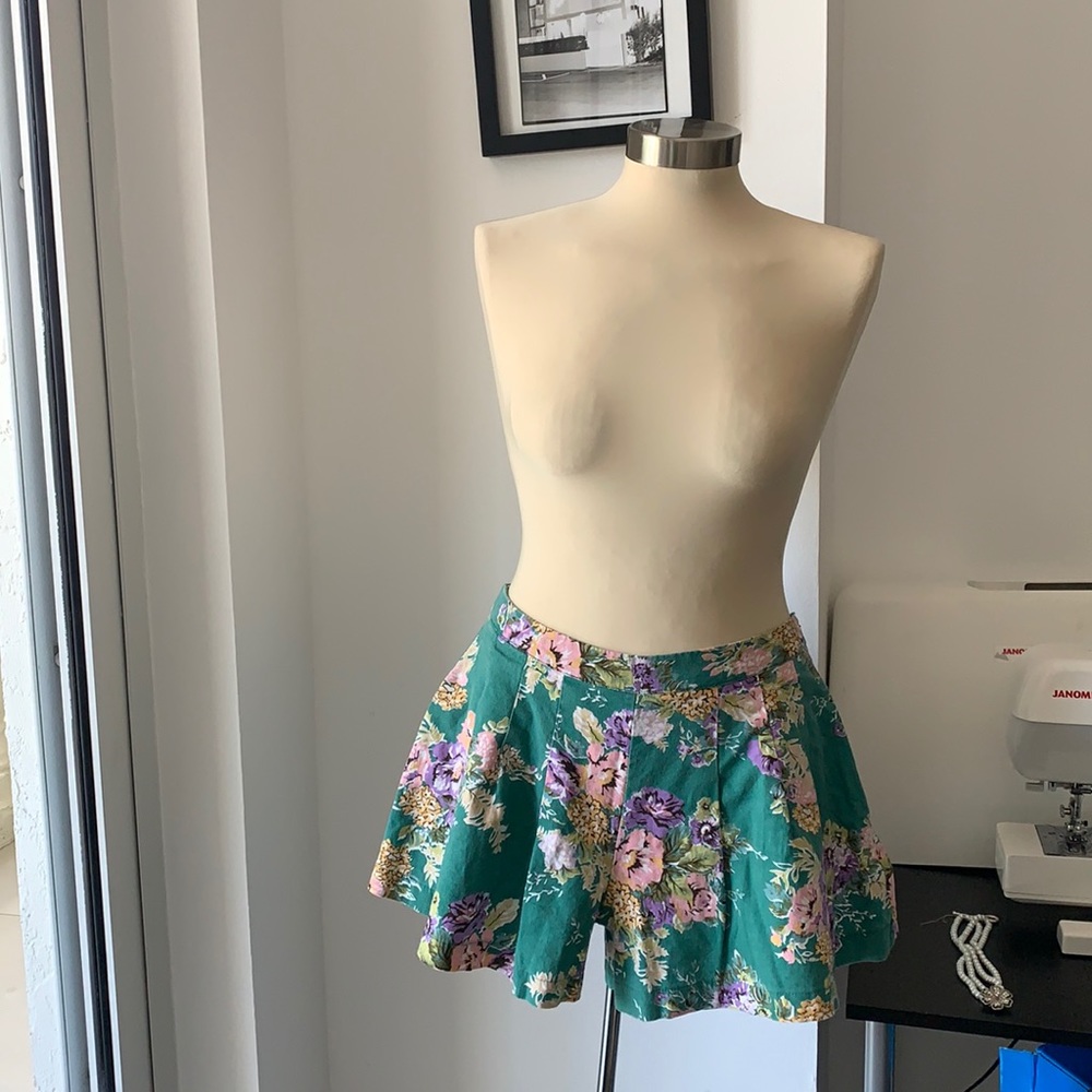 Floral print shorts